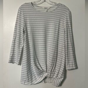 Market & Spruce Gray and White Tie Front Long Sleeve Tee Women’s Small